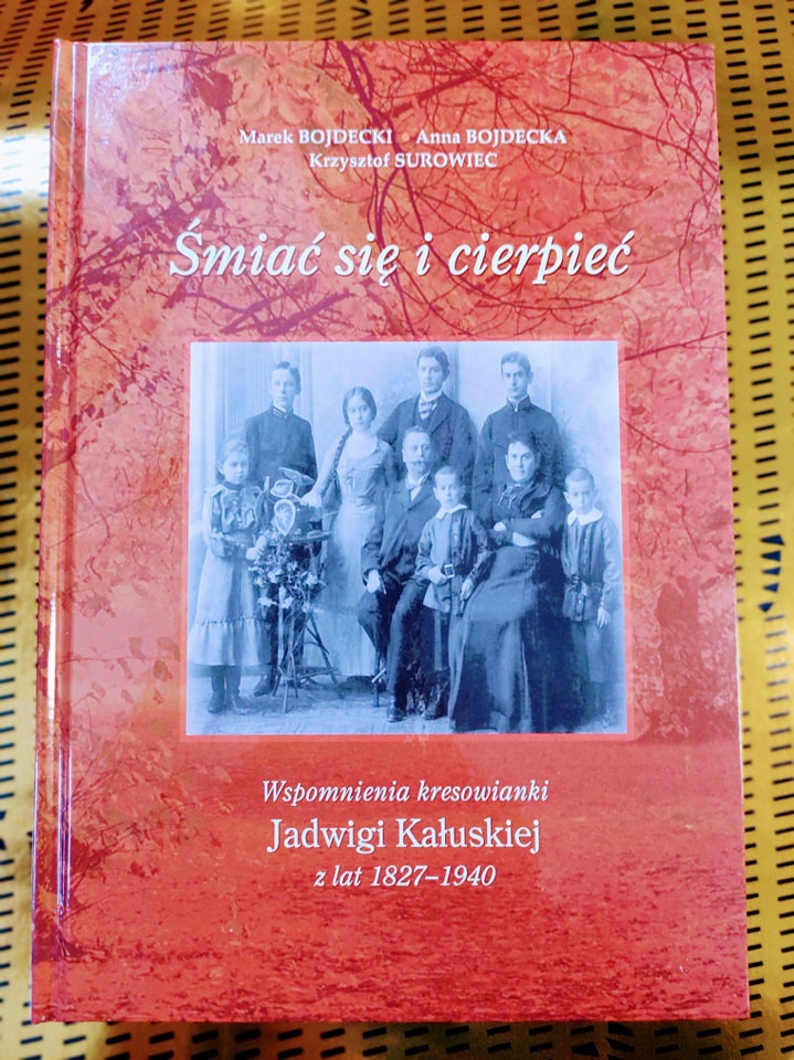 ksiazka-smiac-sie-i-cierpiec